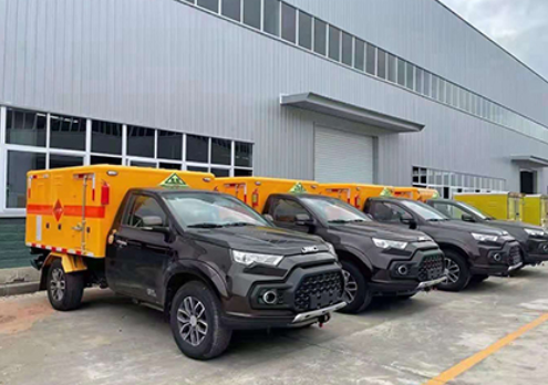 云南爆破器材运输车-保障安全与效率的关键