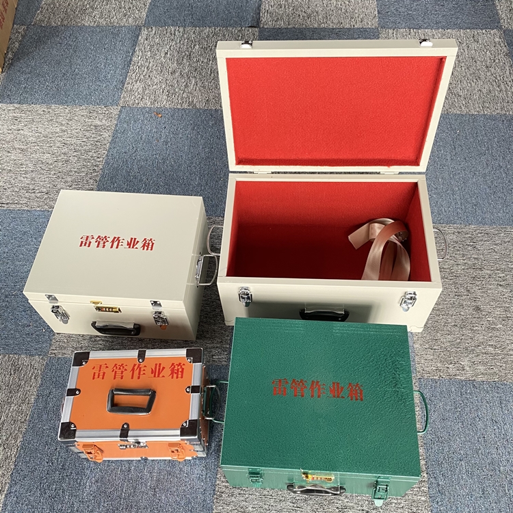 云南爆破工程作业箱如何选择？玻璃钢与传统材质的全面对比